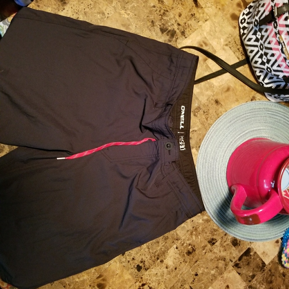 Men's swimming shorts